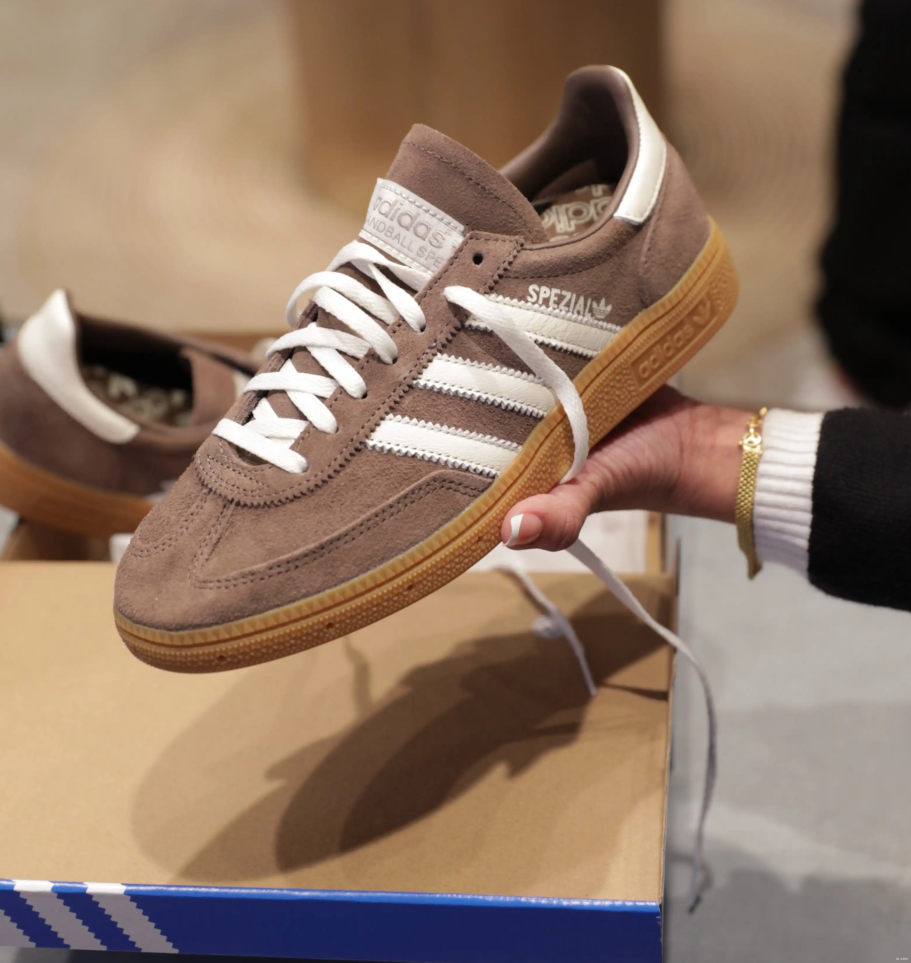 Spezial Earth Gum Strata Handball adidas W 0630